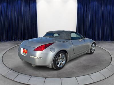 2004 Nissan 350Z Touring   - Photo 5 - North Hills, CA 91343