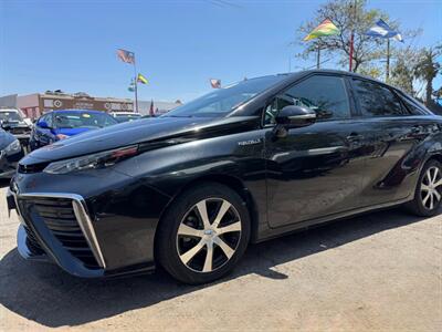 2018 Toyota Mirai   - Photo 2 - Panorama City, CA 91402