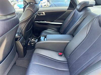 2018 Toyota Mirai   - Photo 15 - Panorama City, CA 91402