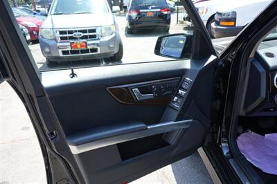 2015 Mercedes-Benz GLK GLK 350   - Photo 11 - Panorama City, CA 91402