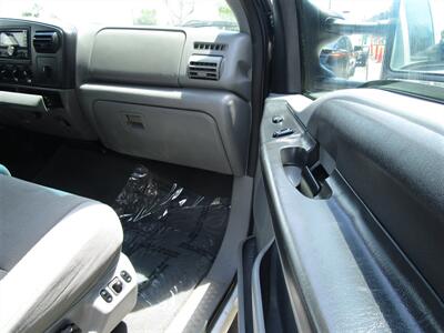 2006 Ford F-350 XL   - Photo 16 - Panorama City, CA 91402