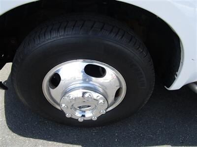 2006 Ford F-350 XL   - Photo 22 - Panorama City, CA 91402