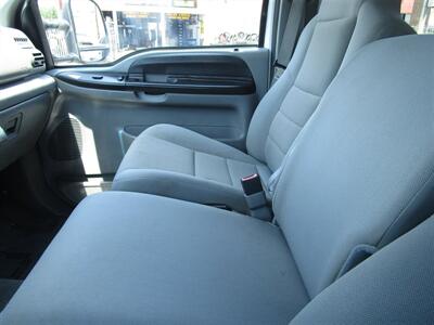 2006 Ford F-350 XL   - Photo 14 - Panorama City, CA 91402