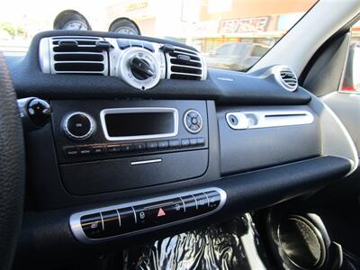 2014 Smart fortwo electric drive passion   - Photo 15 - Panorama City, CA 91402