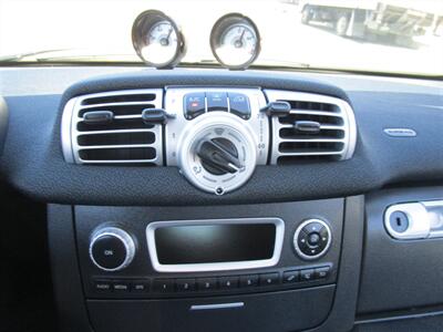 2014 Smart fortwo electric drive passion   - Photo 16 - Panorama City, CA 91402