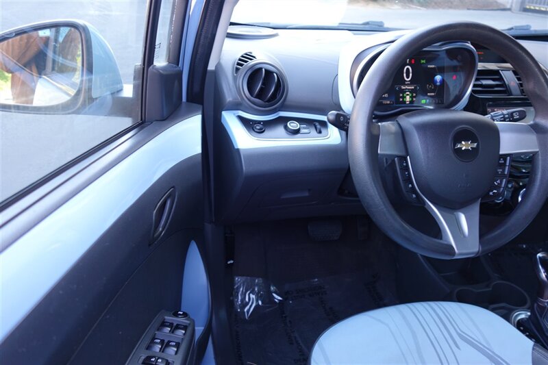 2014 Chevrolet Spark EV 1LT photo