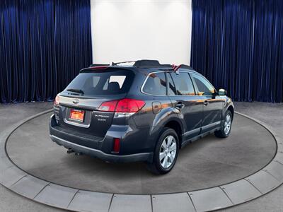 2011 Subaru Outback 3.6R Limited   - Photo 5 - North Hills, CA 91343