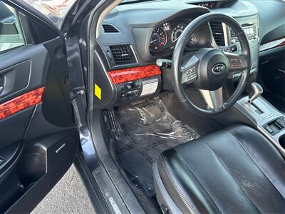 2011 Subaru Outback 3.6R Limited   - Photo 18 - North Hills, CA 91343