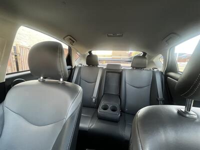 2014 Toyota Prius Five   - Photo 16 - Panorama City, CA 91402