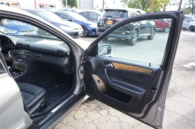 2007 Mercedes-Benz C 230 Sport   - Photo 13 - Panorama City, CA 91402