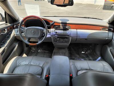 2002 Cadillac DeVille DHS   - Photo 15 - Panorama City, CA 91402