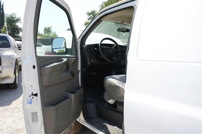 2008 GMC Savana 1500   - Photo 16 - Panorama City, CA 91402