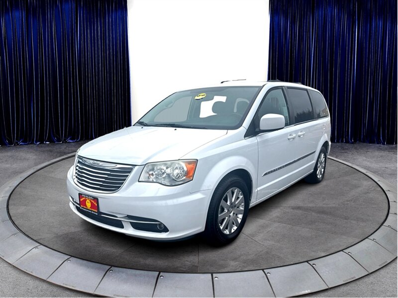 2015 Chrysler Town & Country Touring