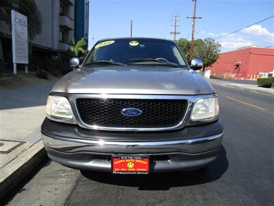 2001 Ford F-150 XLT   - Photo 7 - Panorama City, CA 91402