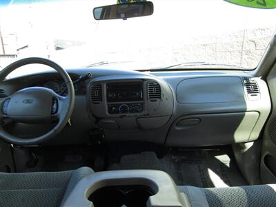 2001 Ford F-150 XLT   - Photo 14 - Panorama City, CA 91402
