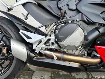 2023 Ducati Streetfighter V2   - Photo 13 - San Ramon, CA 94583