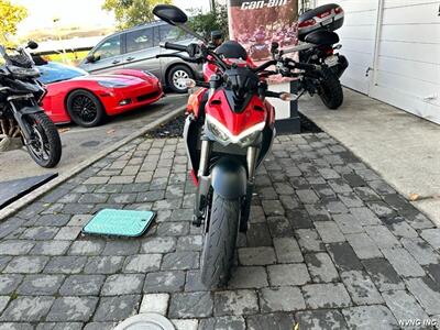 2023 Ducati Streetfighter V2   - Photo 3 - San Ramon, CA 94583
