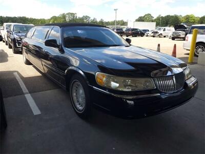 1999 Lincoln Town Car Executive Limousine   - Photo 1 - Galloway, OH 43119