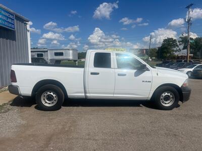 2010 Dodge Ram 1500 ST   - Photo 4 - Galloway, OH 43119