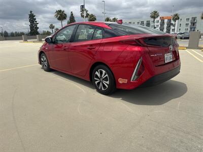 2018 Toyota Prius Prime Plus   - Photo 4 - Northridge, CA 91324