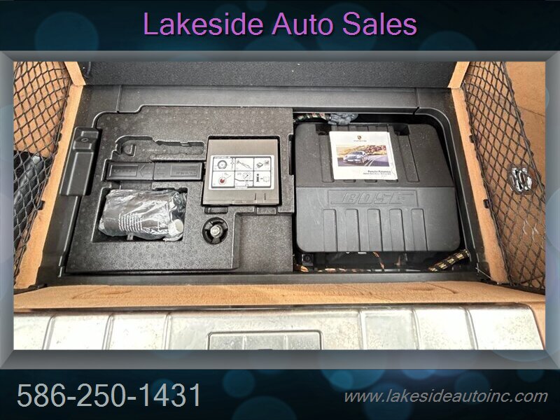 2010 Porsche Panamera Turbo   - Photo 18 - Clinton Township, MI 48036