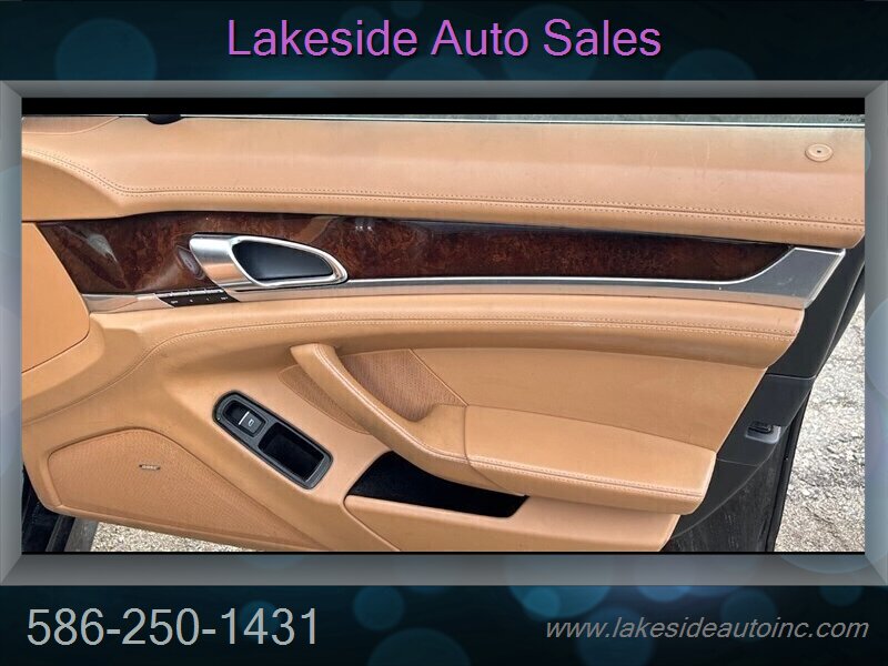 2010 Porsche Panamera Turbo   - Photo 20 - Clinton Township, MI 48036