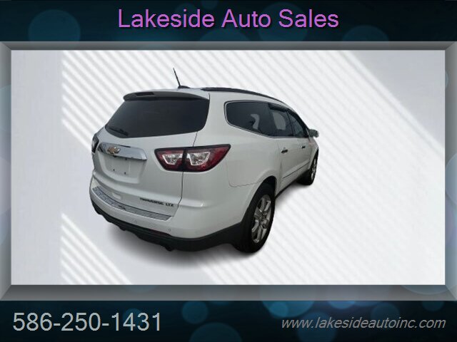 2016 Chevrolet Traverse LTZ   - Photo 2 - Clinton Township, MI 48036