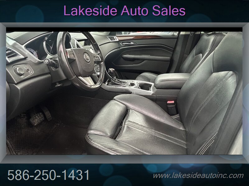 2012 Cadillac SRX Luxury Collection - Photo 8 - Clinton Township, MI 48036