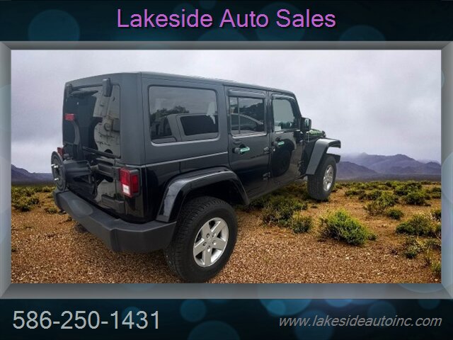 2012 Jeep Wrangler Unlimited Sahara   - Photo 4 - Clinton Township, MI 48036