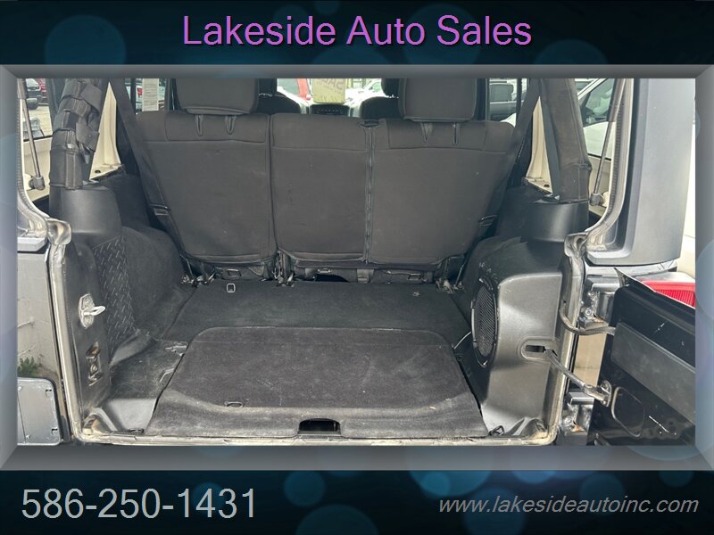 2012 Jeep Wrangler Unlimited Sahara   - Photo 9 - Clinton Township, MI 48036