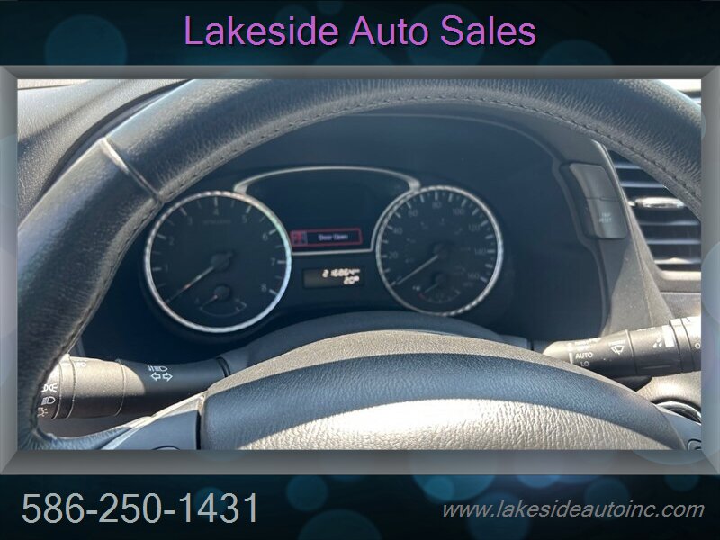 2017 INFINITI QX60 - Photo 12 - Clinton Township, MI 48036