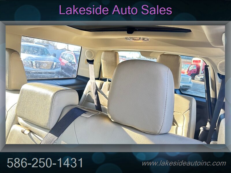 2019 Ford Flex Limited   - Photo 9 - Clinton Township, MI 48036