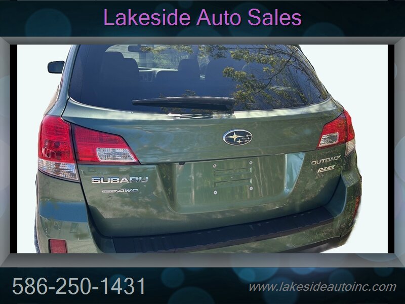 2014 Subaru Outback 2.5i Limited   - Photo 4 - Clinton Township, MI 48036
