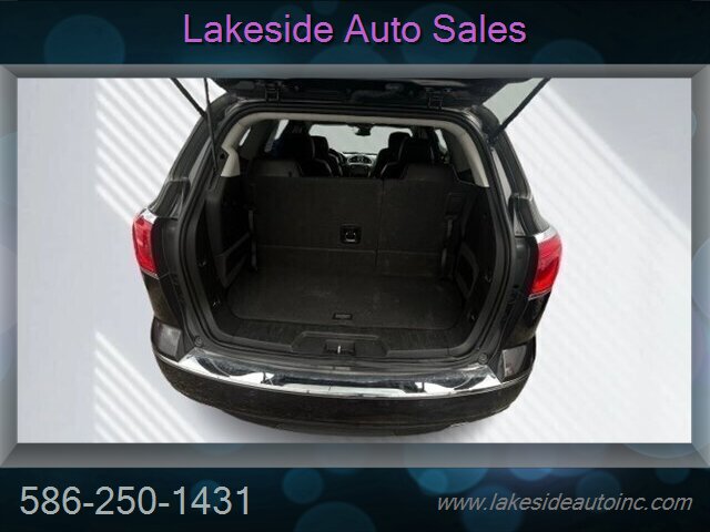 2016 Buick Enclave Premium   - Photo 10 - Clinton Township, MI 48036