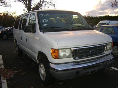 2005 Ford E-350 SD Chateau   - Photo 1 - Egg Harbor Township, NJ 08234