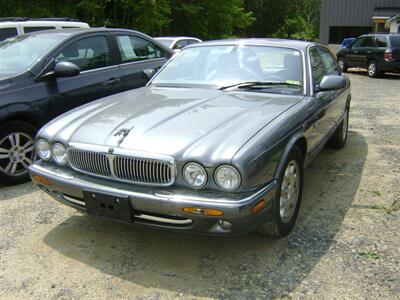 2002 Jaguar XJ8  