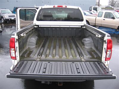 2008 Nissan Frontier SE V6 - Photo 9 - Portland, OR 97220