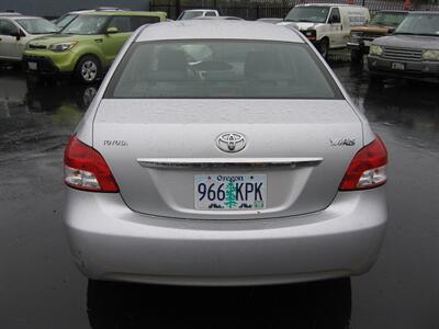2009 Toyota Yaris - Photo 3 - Portland, OR 97220