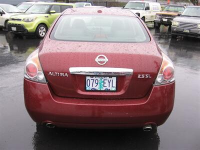 2010 Nissan Altima 2.5   - Photo 3 - Portland, OR 97220