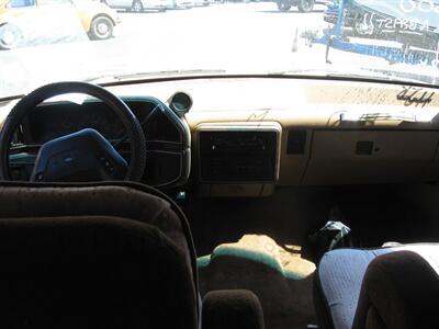 1987 Ford F-350 - Photo 6 - Portland, OR 97220