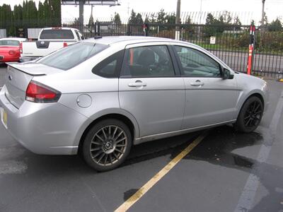 2010 Ford Focus SES - Photo 4 - Portland, OR 97220