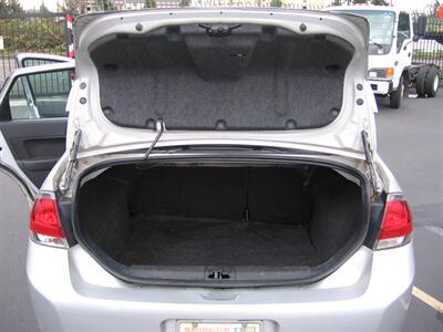 2010 Ford Focus SES - Photo 9 - Portland, OR 97220