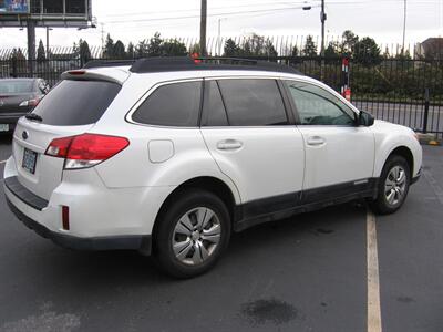2011 Subaru Outback 2.5i - Photo 5 - Portland, OR 97220