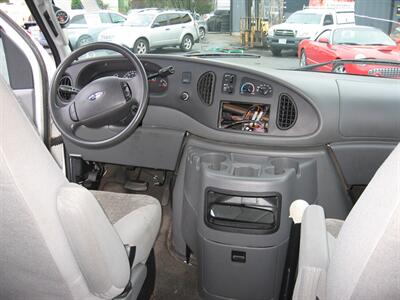 2003 Ford Econoline Passenger Van - Photo 10 - Portland, OR 97220