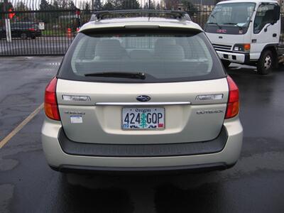2006 Subaru Outback 2.5i - Photo 4 - Portland, OR 97220