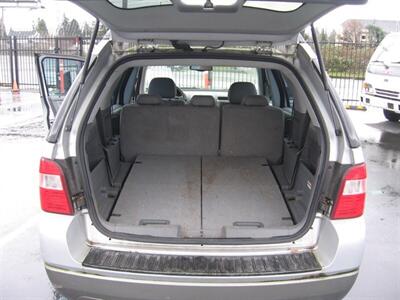 2005 Ford Freestyle SEL - Photo 8 - Portland, OR 97220