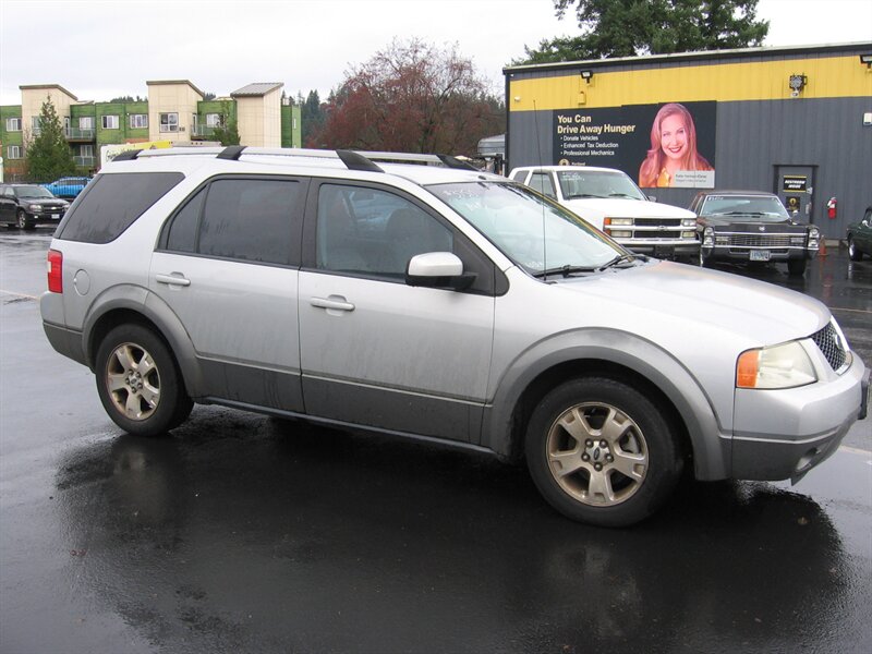 2005 Ford Freestyle SEL   - Photo 1 - Portland, OR 97220