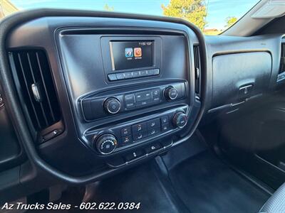 2020 Chevrolet Silverado 5500HD 22' Flat / Stake Bed w/LiftGate   - Photo 14 - Scottsdale, AZ 85257