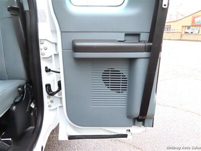 2015 Ford F-350 XL   - Photo 13 - Durango, CO 81301