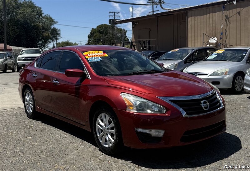 2014 Nissan Altima 2.5 S   - Photo 1 - Merced, CA 95341